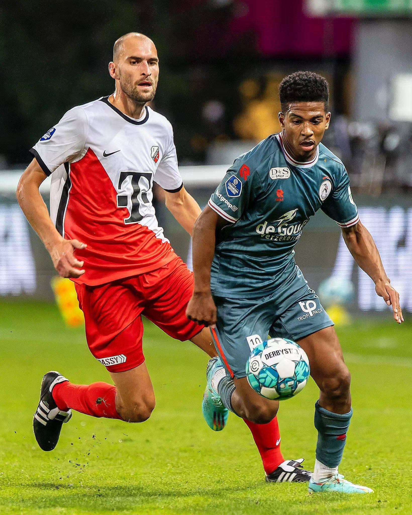 欧文回忆自己被抢劫：我当时还是个孩子 这件事激励我继续打篮球