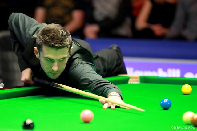 [天下足球]格瓦迪奥尔双响 曼城战胜富勒姆.