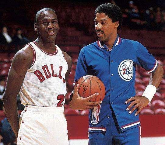 他的篮板球 他的篮板球