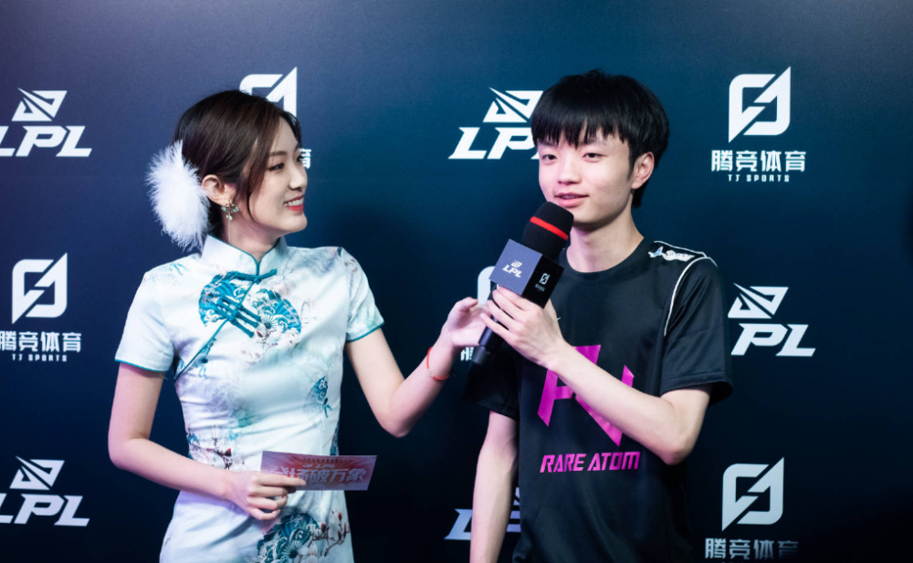 2025 赛季：波士顿红袜队传奇主帅特里·弗兰克纳宣布重返球界担任特别顾问